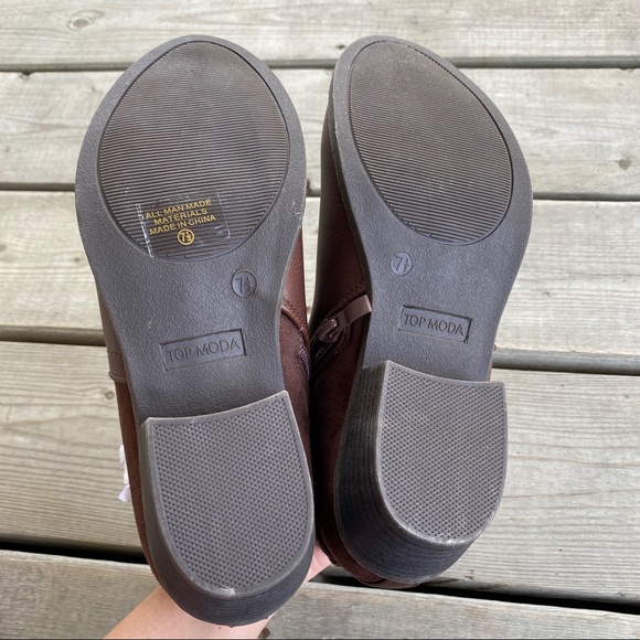 NWOT || Top Moda Brown Ankle Boots - Picture 5 of 9